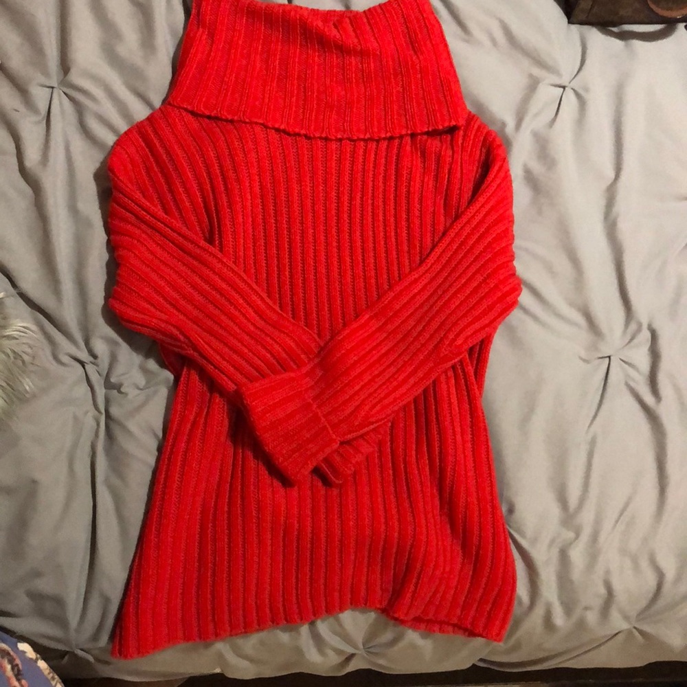 COZY RED TURTLENECK SWEATER DRESS